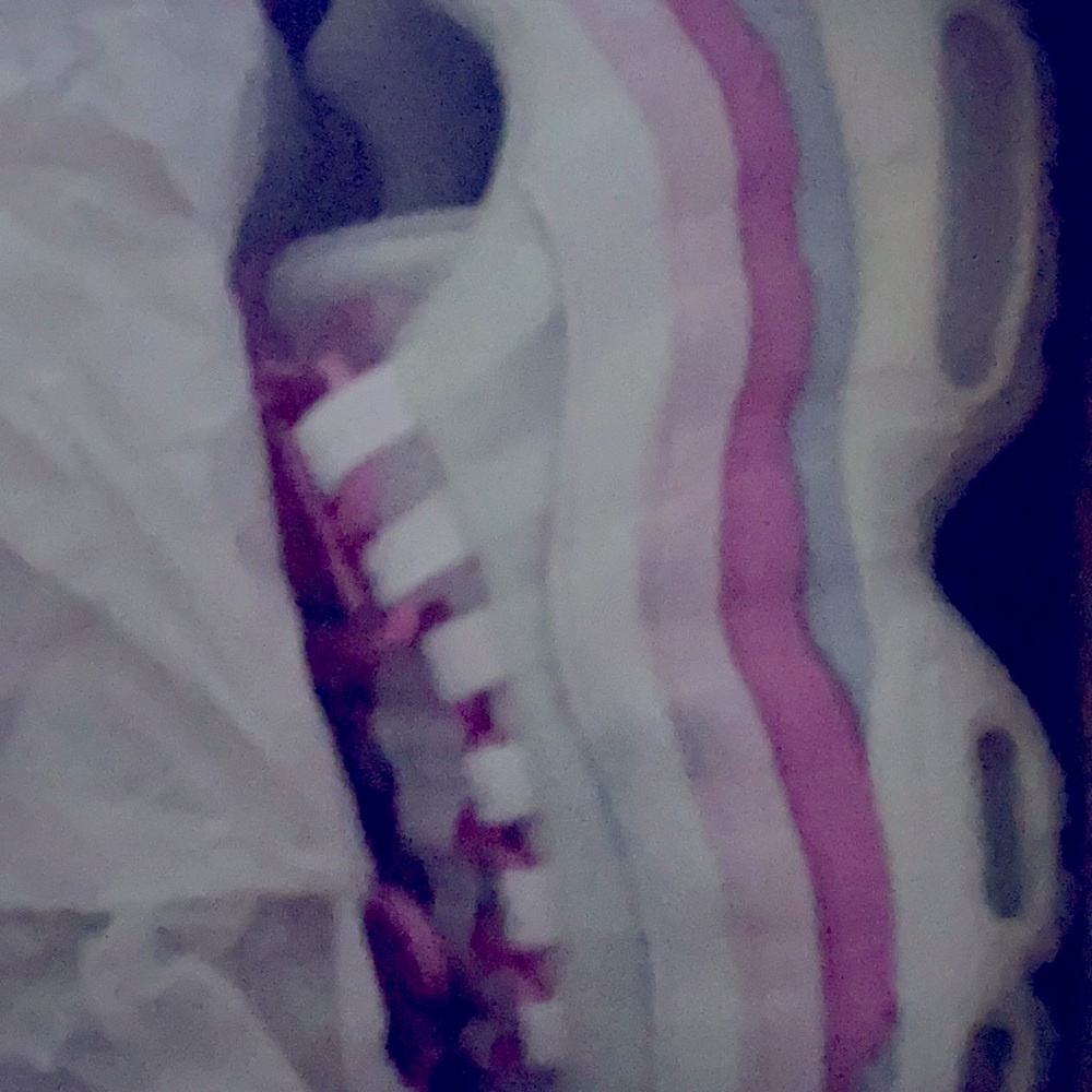Pink ,grey,whites or max 95
